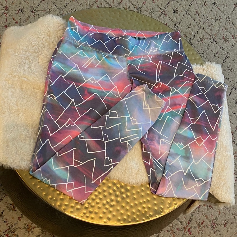 Mountain Patterned Workout Leggings